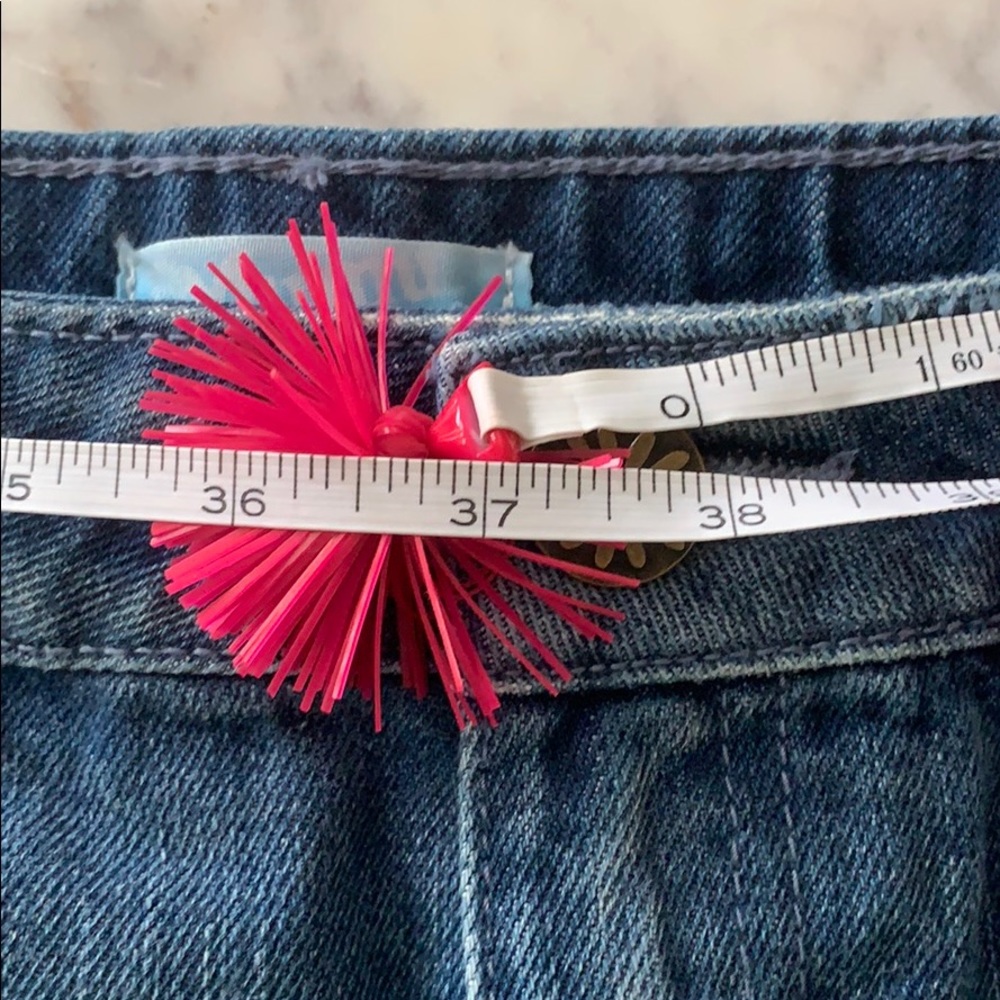 NWT Show Me Your Mumu Houston Jean Shorts Size 32 - Picture 6 of 10
